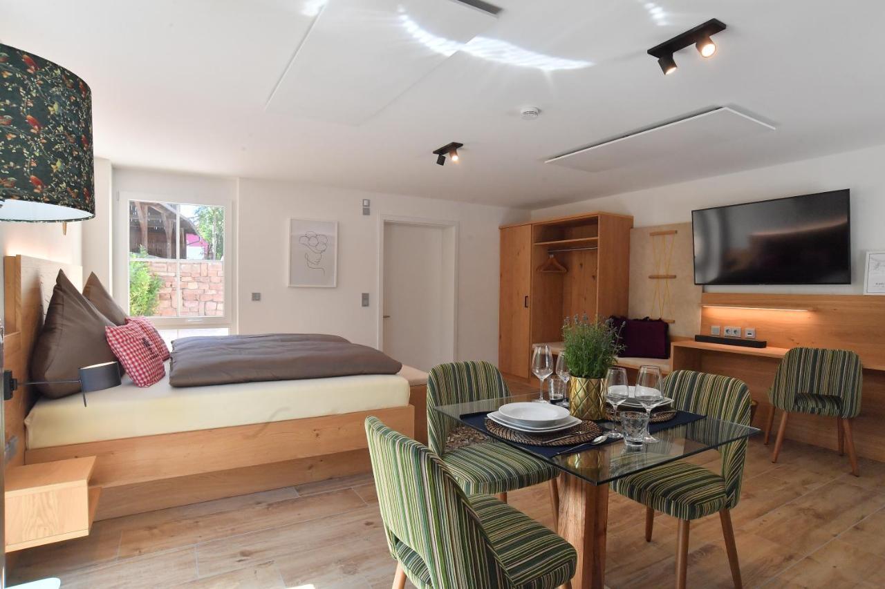 Aparthotel Der Ochsen Kappel-Grafenhausen Esterno foto