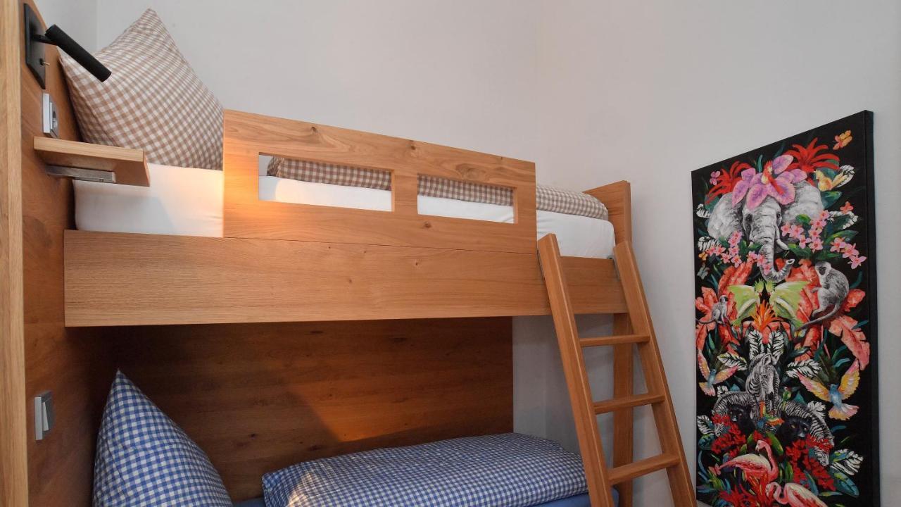 Aparthotel Der Ochsen Kappel-Grafenhausen Esterno foto
